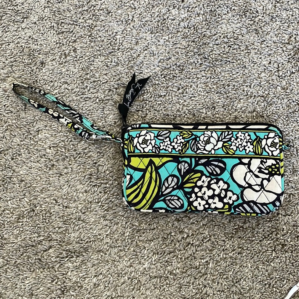 Vera Bradley wristlet wallet